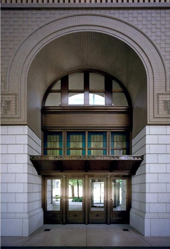 Marunouchi Building, Triple Arch Restoration