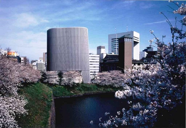 National Showa Memorial Museum from the Ushigafuchi side