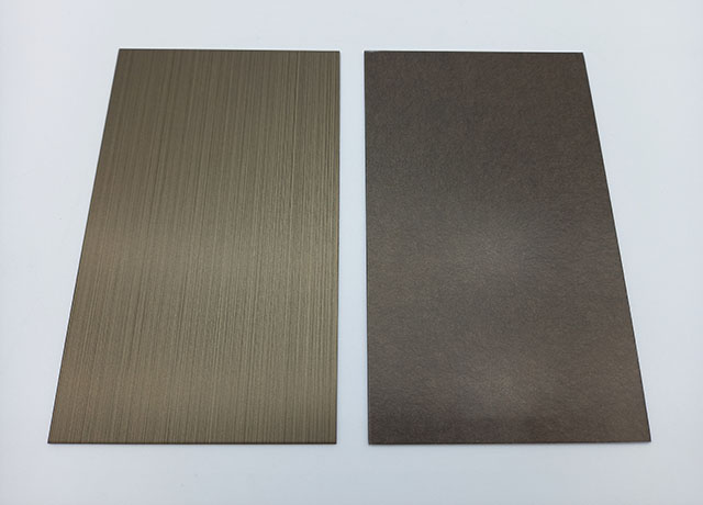 Chemically coloured stainless steel. (KC-Colour + Silica Coating in antique gold. Left: HL. Right: PHL or vibration.)