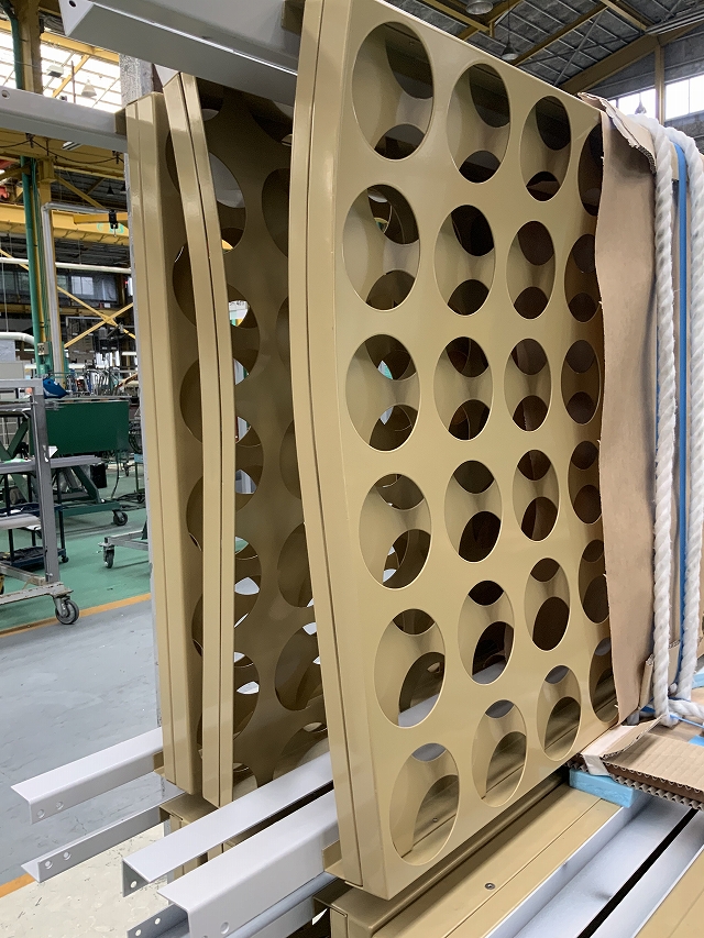ARZA PP-300 Panel perforado