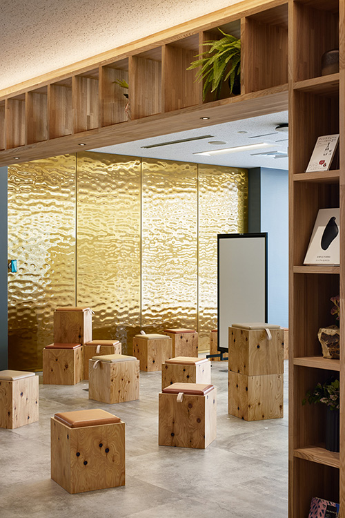 1950's　ヴィンテージ　ドロワー　欅　無垢材　継ぎ組み　細工　真鍮　金具 1950's ヴィンテージ ドロワー 欅 無垢材 継ぎ組み 細工 真鍮