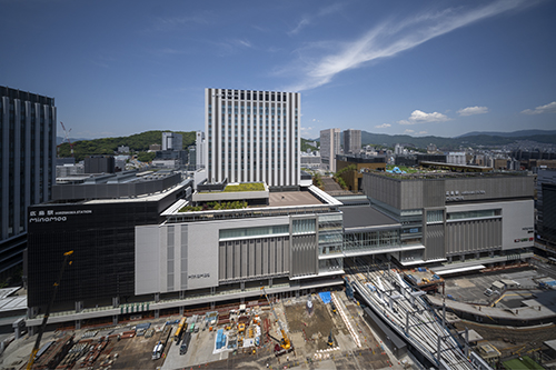 広島駅ビル全景