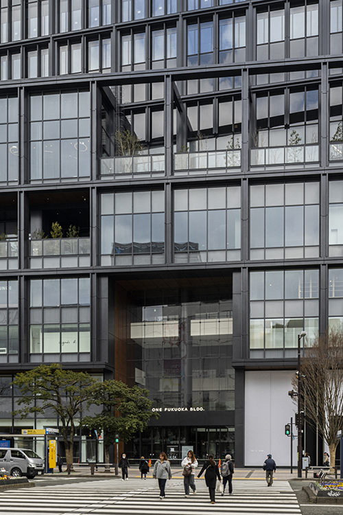 ONE FUKUOKA BLDG 外装パネル